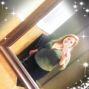 Meet your Posher, Claudia